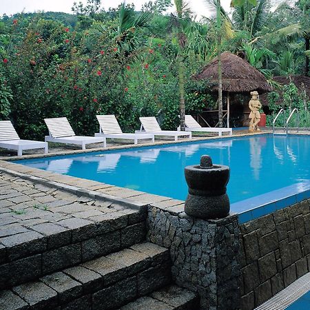 Amritara Shalimar Spice Garden Resort & Spa Thekkady Eksteriør billede